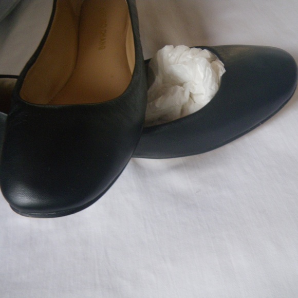 WORN ONCE - Arturo Chiang Flats - Picture 3 of 7